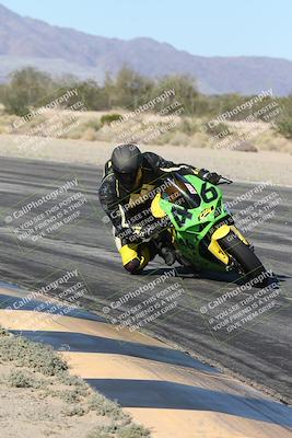 media/Dec-04-2025-Racers Edge (Thu) [[5ebc9f124d]]/2-A Group/1-Session 2 (Turn 7 Inside)/